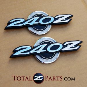 Datsun 240z Series 1 Roof Pillar/Quarter Emblems 1970-71 *NOS*