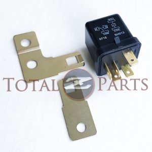 Datsun 280ZX, 510, 620 Pickup, 710, 720, 810 Electrical Headlight Relay Switch