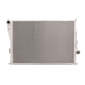 MISHIMOTO High Performance Aluminum Radiator for 2001-2006 BMW M3