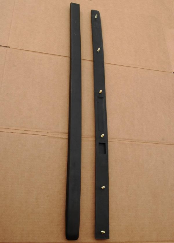 Datsun 240z Rear Bumper Rubber Strip Set, 70-73 *NEW, Factory Original* 2