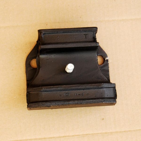 Datsun 240Z 260Z 280Z Differential Mount Insulator, 1972-1978 *NEW, OEM* 3