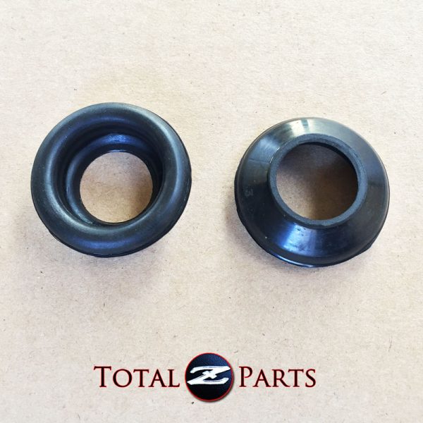 Datsun 240Z Heater Firewall Hose Grommets Set , 1970-1973 *NOS*