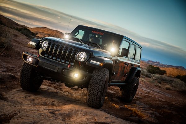 TotalZParts_Baja-Designs-Jeep-JL-Rubicon-Fog-Bumper-Lights_447068-447069