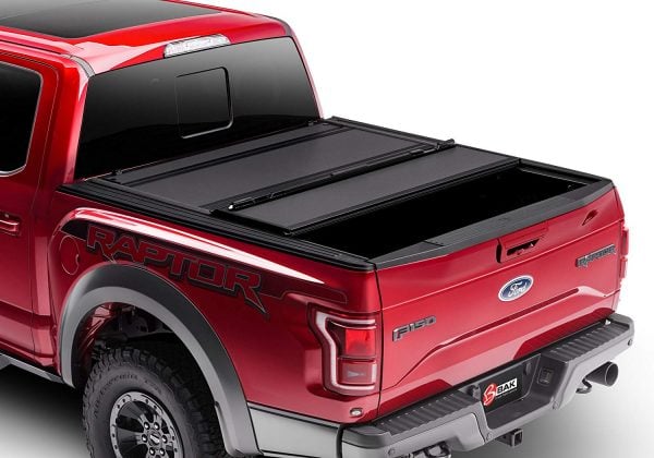 TotalZParts_BAKFLIP-MX4-Folding-Tonneau-Bed-Cover-Aluminum_448329-15-19-F150-Latch