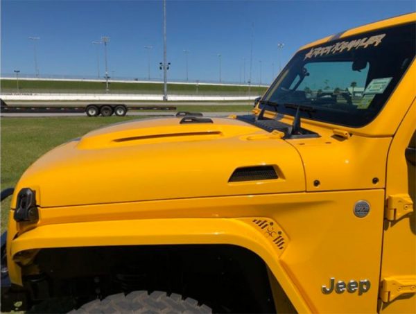 TotalZParts_ProMaxx-Fiberglass-Cowl-Hood-Jeep-JL-JT-Wrangler-Gladiator_JEEP18HOOD