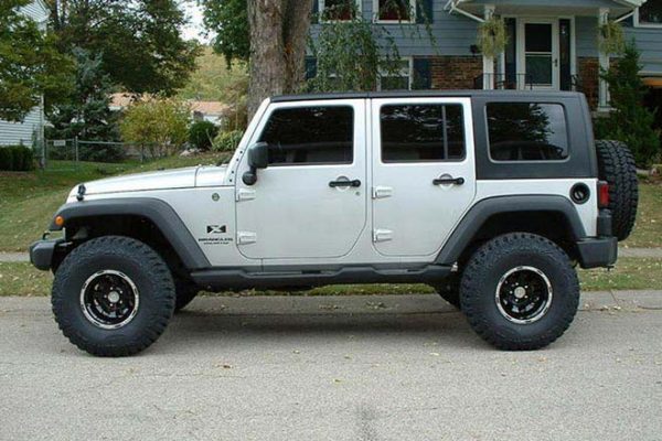 TotalZParts_Zone-Offroad-Jeep-Wrangler-JK-4-door-UNLIMITED-PERFORMANCE-3-inch-suspension-lift-kit-nitro-gas-shocks-SIDE_J12N-J13N