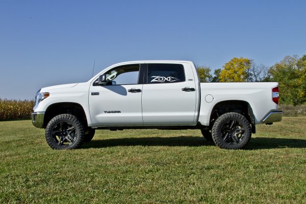 TotalZParts_Zone-Offroad-Toyota-Tundra-2007-2015-5-inch-lift-kit-suspension-system-nitro-performance-shocks-crossmembers-ride-quality_T1N