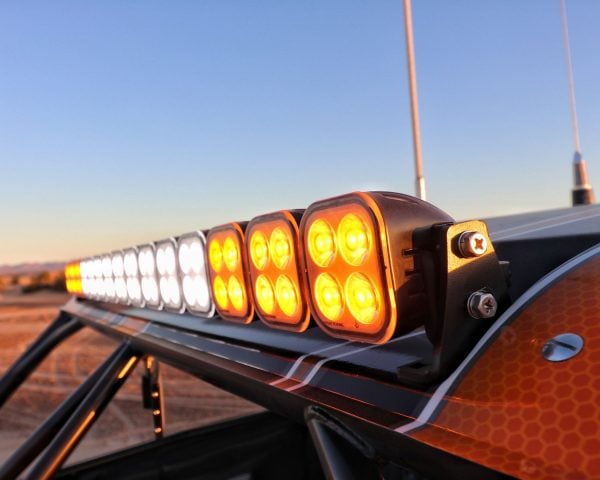 TotalZParts_Vision-X-Modular-LED-light-bar-installed-offroad-canam_amber-clear-spot