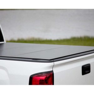 Access® LOMAX™ Hard Tri-Fold Tonneau Bed Cover (19-22 Silverado/Sierra 6.5ft)
