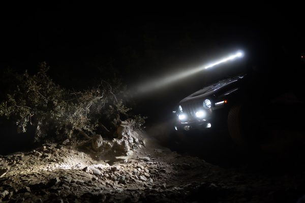 TotalZParts_Baja-Designs-LP4-LP6-WRANGLER-JEEP-GLADIATOR-Steel-Bumper-Kit-offroad-LED-Lights_447667_l2