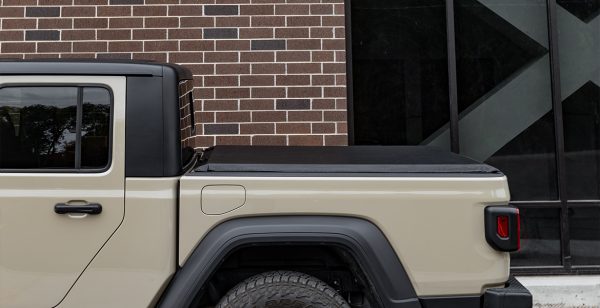 TotalZParts_Access-Literider-Vinyl-Roll-Up-Low-Profile-Truck-Bed-Cover_Jeep-Ford-Chevy-GMC-Dodge-Ram-weather-rain