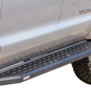 Go Rhino® RB20 Running Boards Textured Black Powdercoat (2019-2022 RAM 1500 Crew Cab)