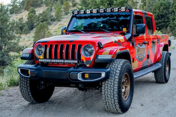 TotalZParts_Baja-Jeep-Wrangler-JL-Gladiator-XL-linkable-roof-led-light-bar-kit-installed_447664