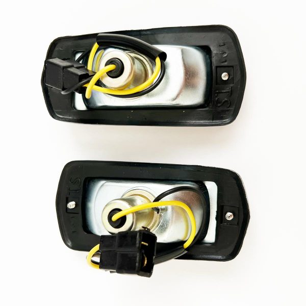 TotalZParts_datsun-240z-260z-280z-amber-turn-signal-side-markers-back_70-78