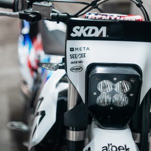 Baja Designs® Husqvarna XL80 (D/C) Headlight Kit (2016-23 701 Enduro / 2020-23 FE, TE, TX) Baja Designs® Husqvarna XL80 (D/C) Headlight Kit (2016-23 701 Enduro / 2020-23 FE, TE, TX)
