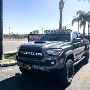 KC HiLiTES™ Gravity Pro6 50" LED 8-Light Overhead Light Bar (05-24 Toyota Tacoma)