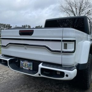 ORACLE Lighting® Racetrack Flush Style Tinted LED Tailgate Panel (20+ Jeep Gladiator JT) ORACLE Lighting® Racetrack Flush Style Tinted LED Tailgate Panel (20+ Jeep Gladiator JT)