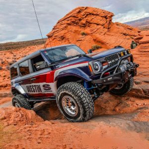 Superwinch® SX12SR 12V DC Winch 12,000 lb Synthetic Rope Superwinch® SX12SR 12V DC Winch 12,000 lb Synthetic Rope