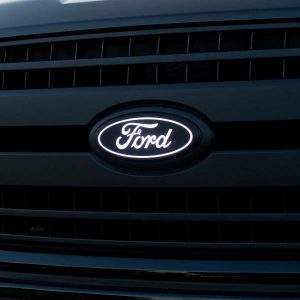 Putco® 92601 Luminix LED Front Emblem Grille Light (15-20 Ford F150 w/o Camera) Putco® 92601 Luminix LED Front Emblem Grille Light (15-20 Ford F150 w/o Camera)