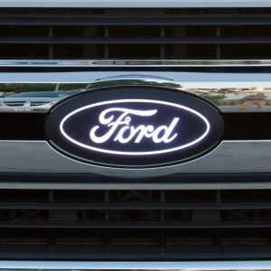 Putco® Luminix Front & Rear Light Up Emblem Kit (20-22 Ford F250 F350 F450 w/o Camera) Putco® Luminix Front & Rear Light Up Emblem Kit (20-22 Ford F250 F350 F450 w/o Camera)