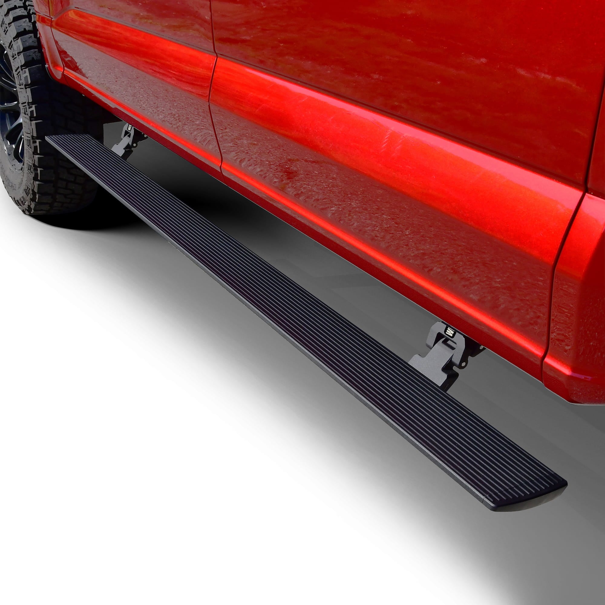 Westin® Pro-E Automatic Electric Running Boards Black (15-26 Ford F-Series Crew Cab)